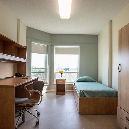 Mount Saint Vincent University هاليفاكس المظهر الخارجي الصورة