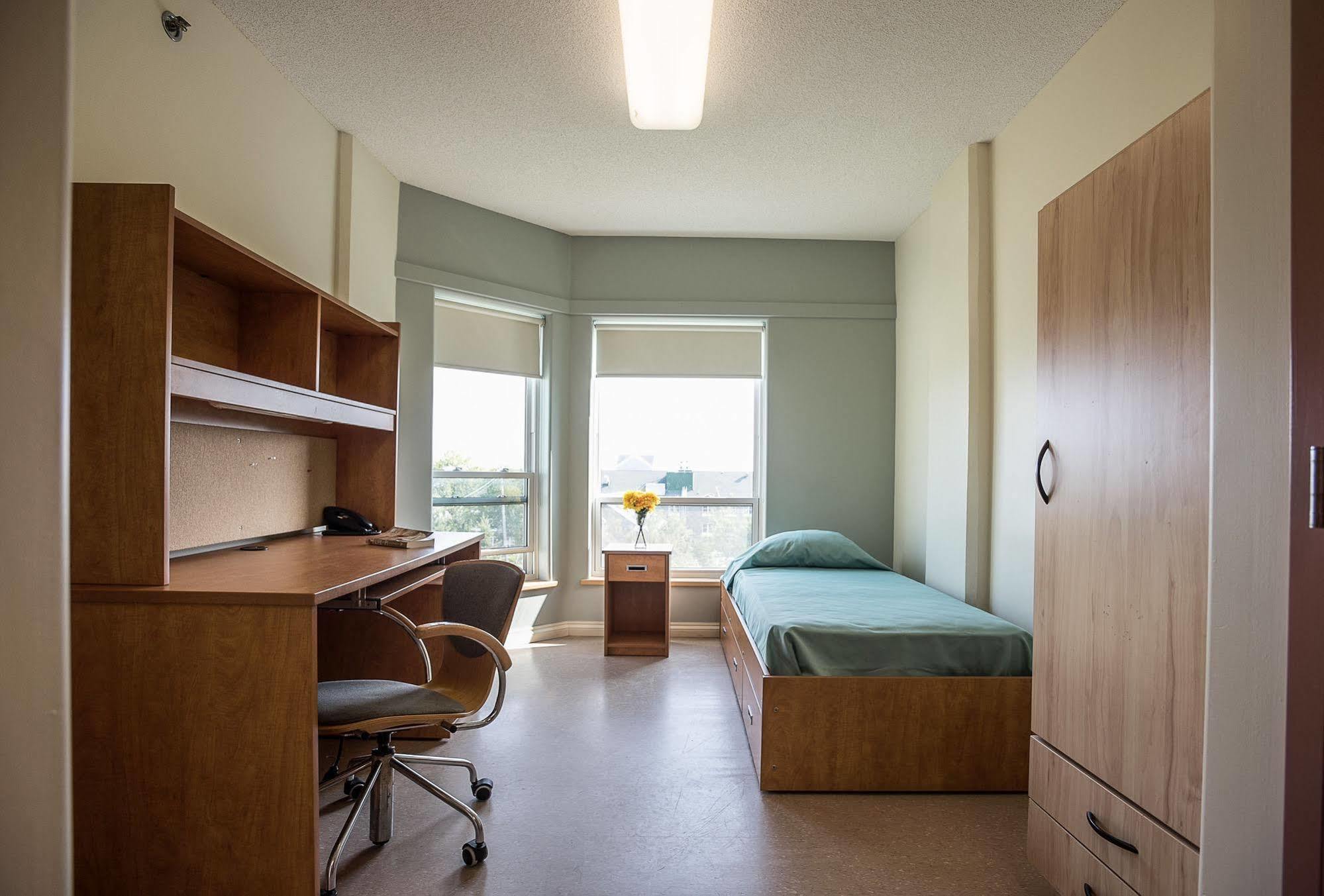 Mount Saint Vincent University هاليفاكس المظهر الخارجي الصورة